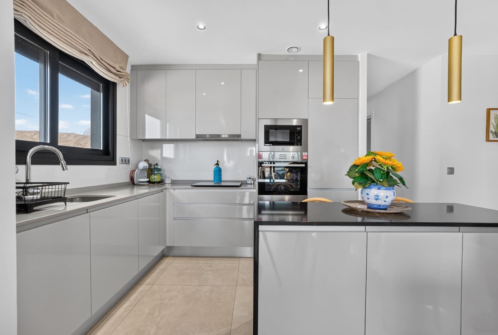 3 quarto Apartamento para venda em Benidorm com piscina garagem - 859 000 € (Ref: 10067956)