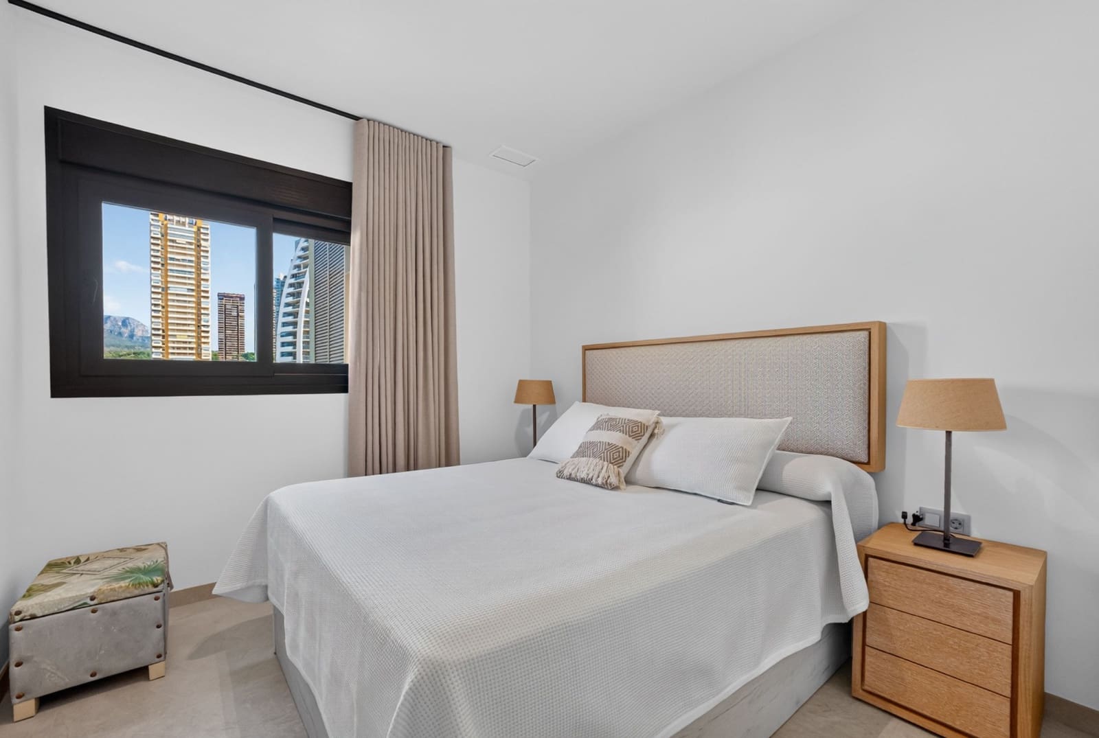 3 quarto Apartamento para venda em Benidorm com piscina garagem - 859 000 € (Ref: 10067956)