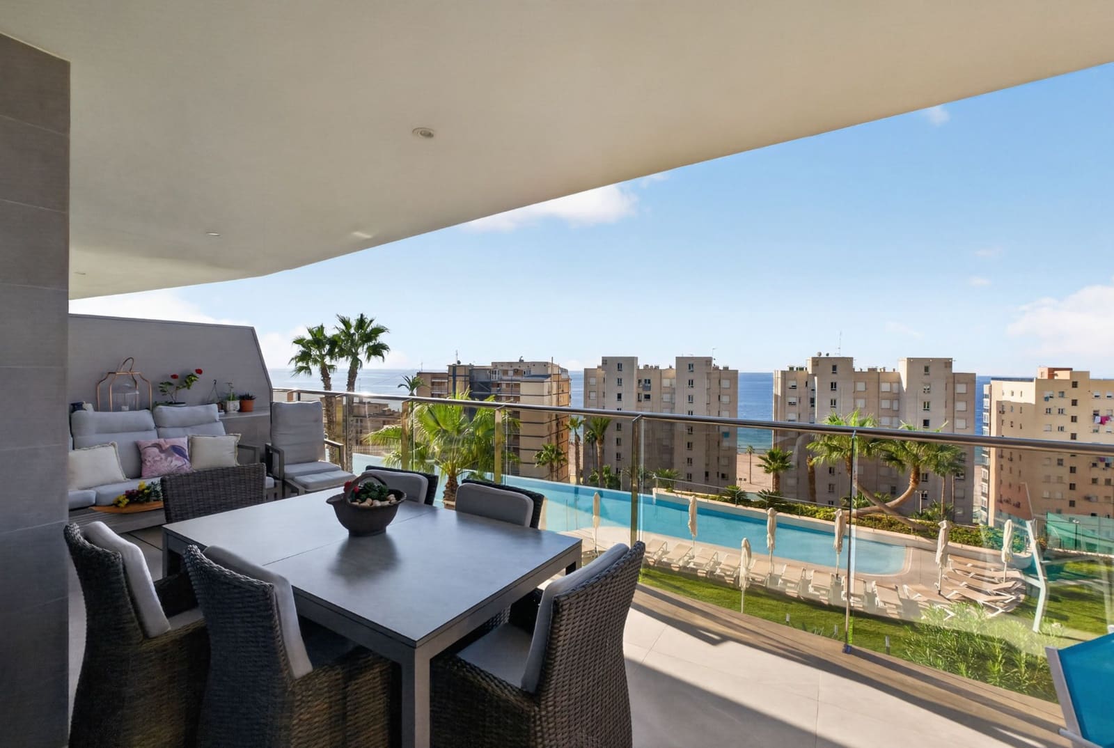 3 quarto Apartamento para venda em Benidorm com piscina garagem - 859 000 € (Ref: 10067956)