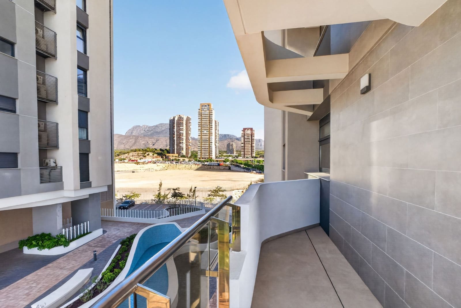 3 quarto Apartamento para venda em Benidorm com piscina garagem - 859 000 € (Ref: 10067956)
