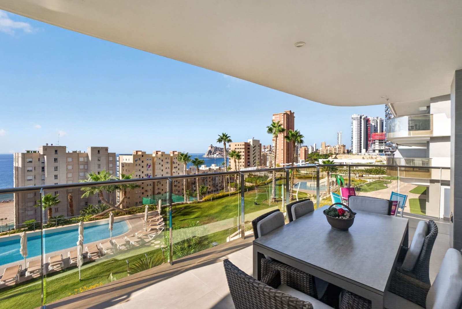 3 quarto Apartamento para venda em Benidorm com piscina garagem - 859 000 € (Ref: 10067956)