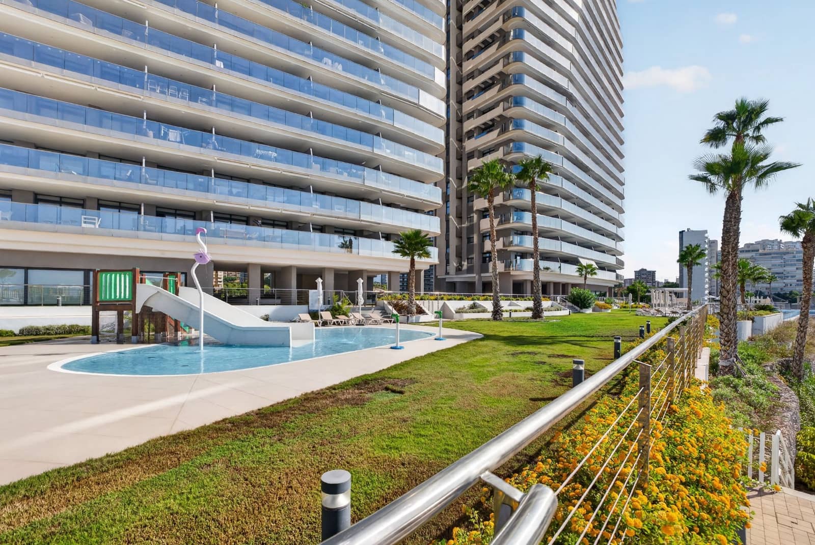 3 quarto Apartamento para venda em Benidorm com piscina garagem - 859 000 € (Ref: 10067956)