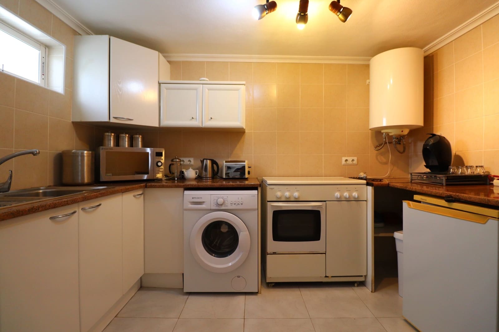 6 soveværelse Finca/Landehus til salg i Crevillente / Crevillent med swimmingpool garage - € 468.000 (Ref: 10077588)