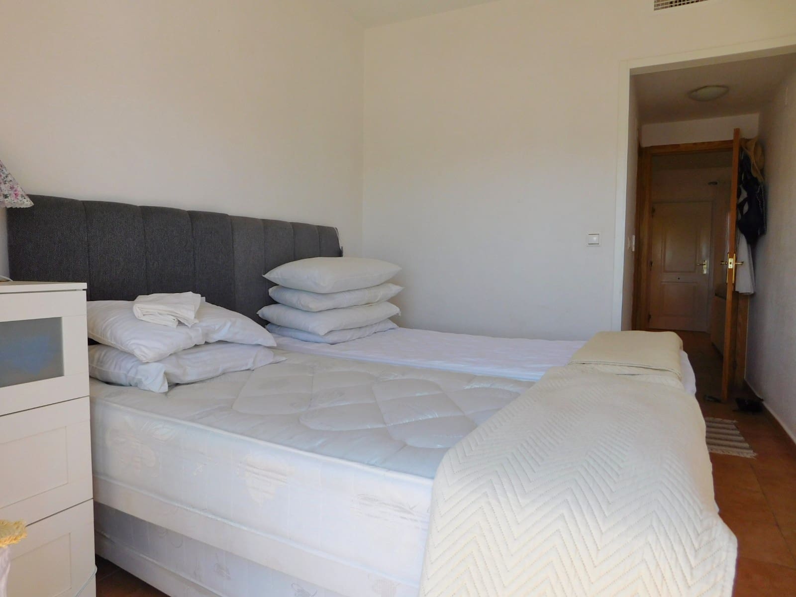 2 bedroom Apartment for sale in Torremendo with pool - € 130,000 (Ref: 10080960)