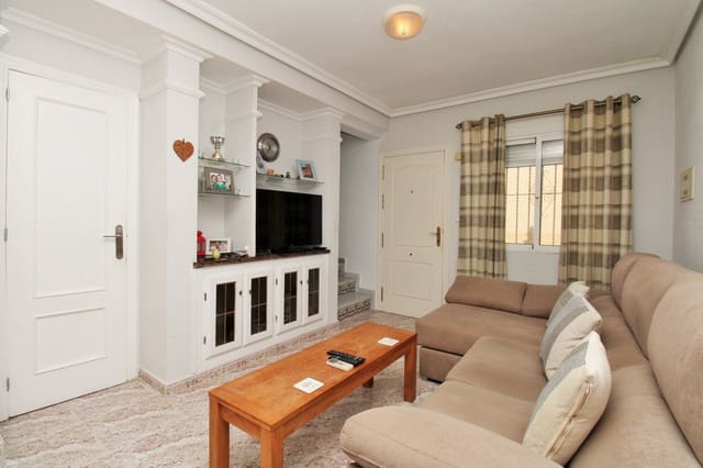 2 soverom Hus til salgs i Villamartin, Orihuela med svømmebasseng garasje - € 159 900 (Ref: 10081080)