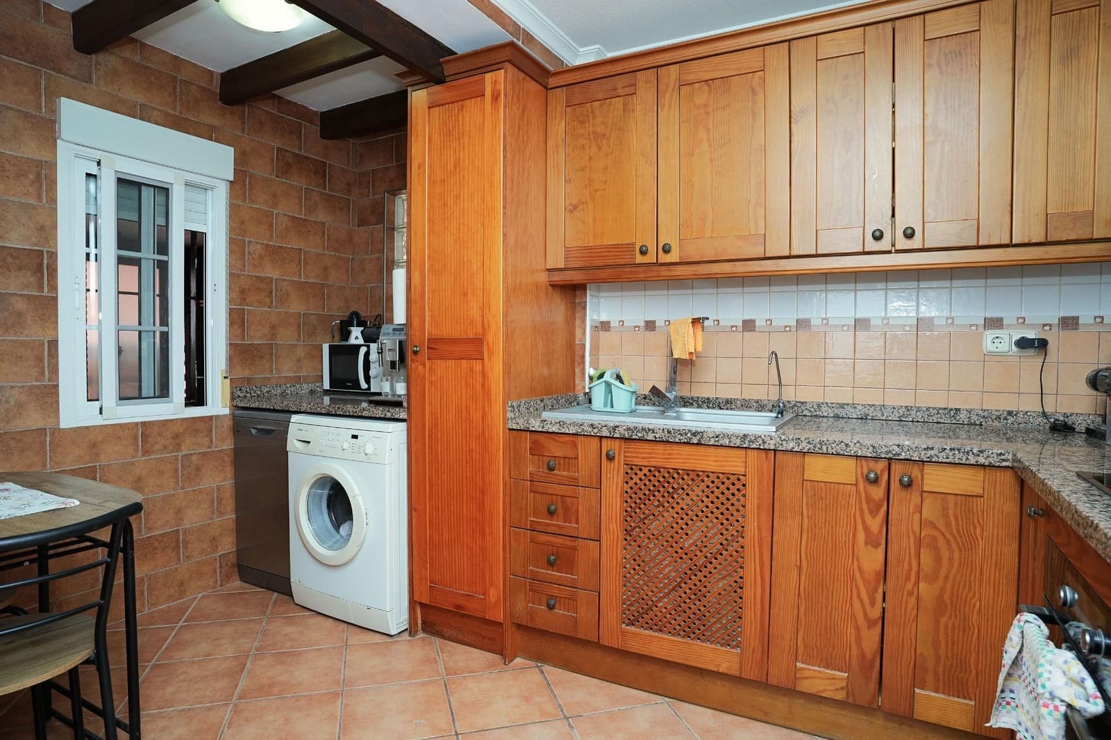 3 slaapkamer Villa te koop in Los Montesinos met zwembad garage - € 230.304 (Ref: 10086177)