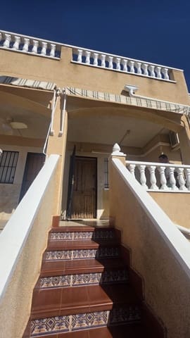 Bungalow de 3 habitaciones en Parque Acuático - Sector 25, Torrevieja en venta con piscina - 179.900 € (Ref: 10086179)