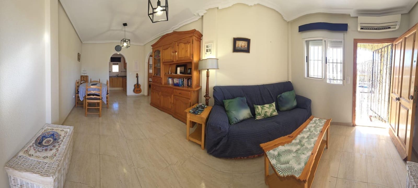 Bungalow de 3 habitaciones en Torrevieja en venta con piscina - 179.900 € (Ref: 10086179)