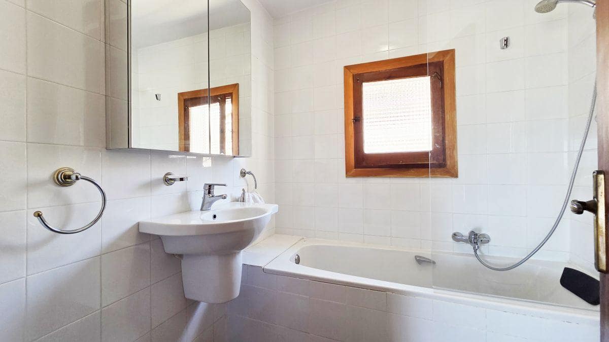 3 sypialnia Willa na sprzedaż w Altea z basenem garażem - 675 000 € (Ref: 10089408)