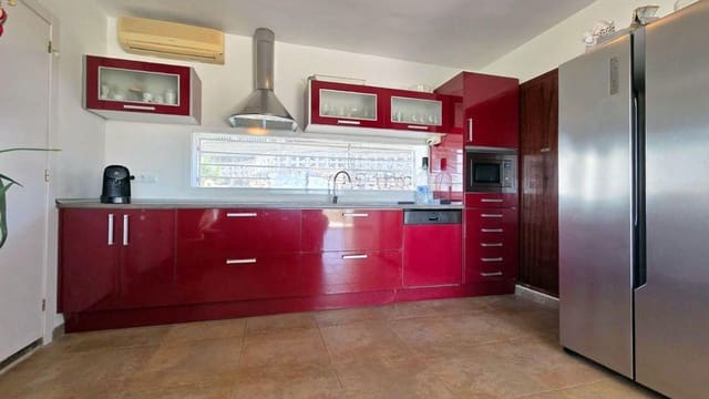 3 sypialnia Willa na sprzedaż w Alhama Springs, Altea z basenem garażem - 675 000 € (Ref: 10089408)