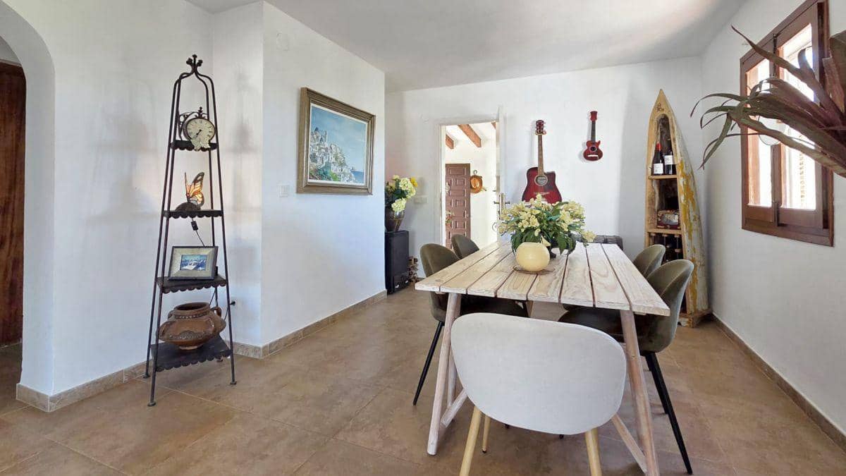 3 sypialnia Willa na sprzedaż w Altea z basenem garażem - 675 000 € (Ref: 10089408)