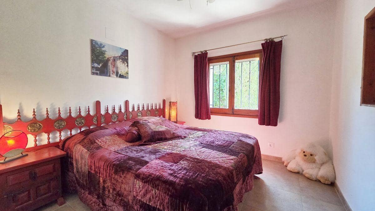 3 sypialnia Willa na sprzedaż w Altea z basenem garażem - 675 000 € (Ref: 10089408)