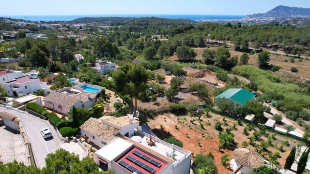 3 sypialnia Willa na sprzedaż w Alhama Springs, Altea z basenem garażem - 675 000 € (Ref: 10089408)
