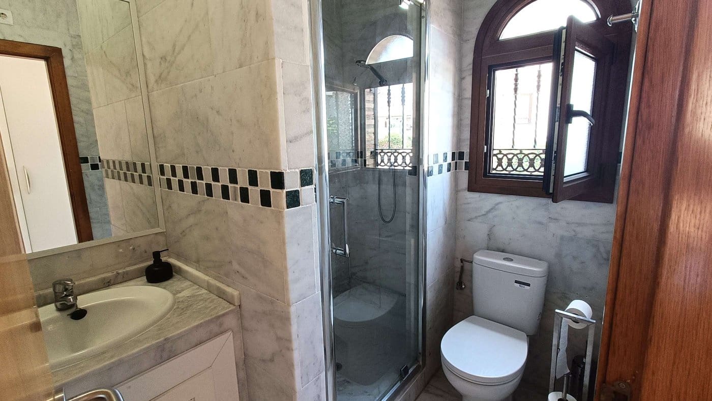 3 slaapkamer Halfvrijstaande villa te koop in Algorfa met zwembad garage - € 449.955 (Ref: 10090814)