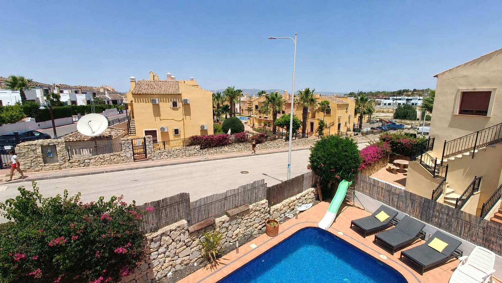 3 slaapkamer Halfvrijstaande villa te koop in Algorfa met zwembad garage - € 449.955 (Ref: 10090814)