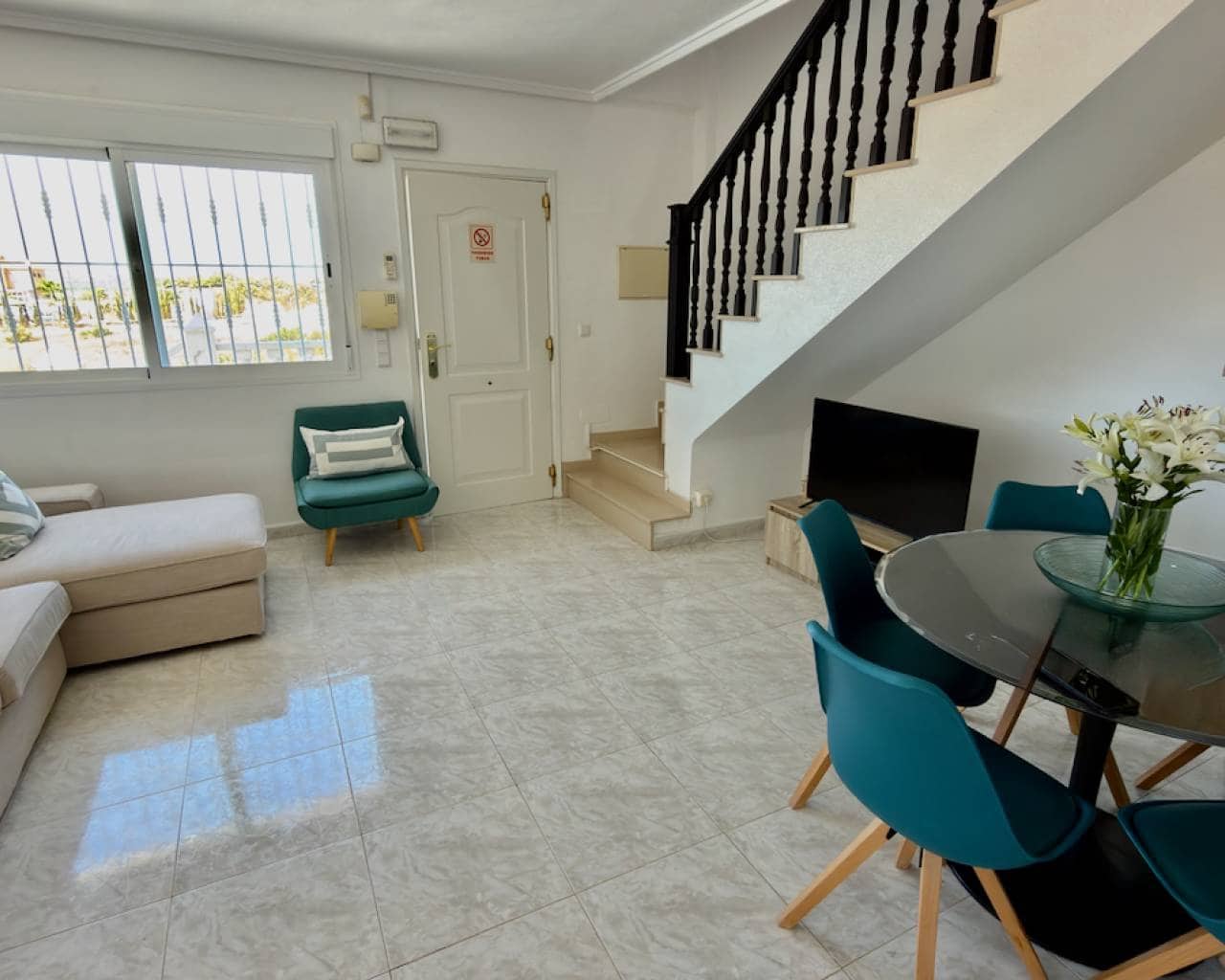 3 makuuhuone Huvila myytävänä paikassa Ciudad Quesada mukana uima-altaan 
autotalli - 325 000 € (Ref: 10090886)
