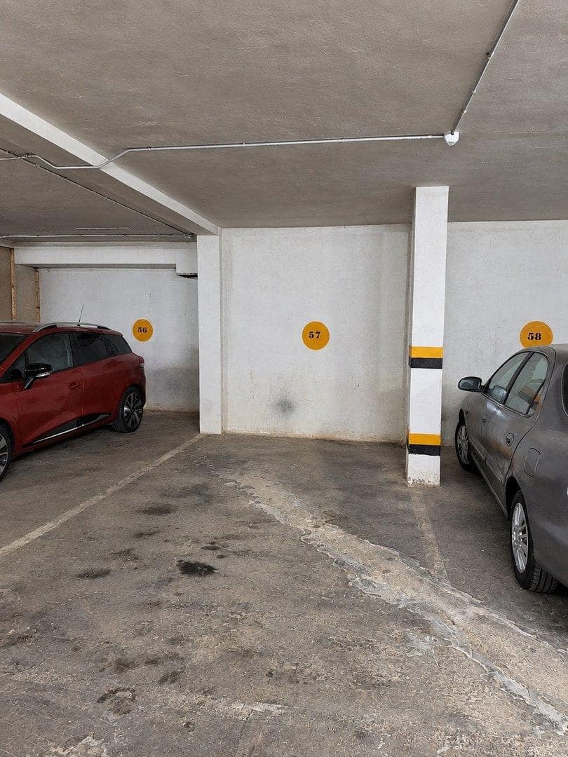 Garage for sale in Torrevieja - € 16,000 (Ref: 10091260)