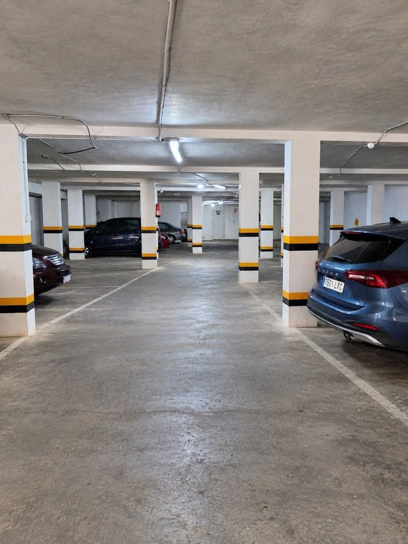 Garage for sale in Torrevieja - € 16,000 (Ref: 10091260)