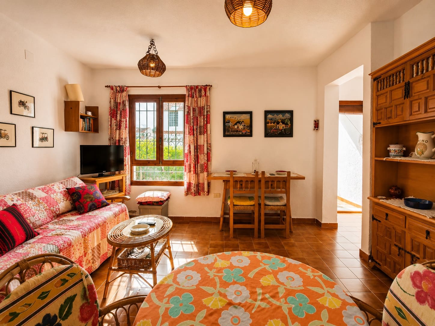 2 soveværelse Byhus til salg i Torrevieja med swimmingpool garage - € 210.000 (Ref: 10098442)