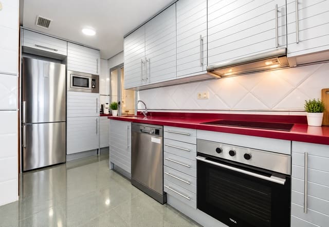 3 sypialnia Apartament na sprzedaż w Playa del Cura, Torrevieja z basenem garażem - 459 000 € (Ref: 10098443)