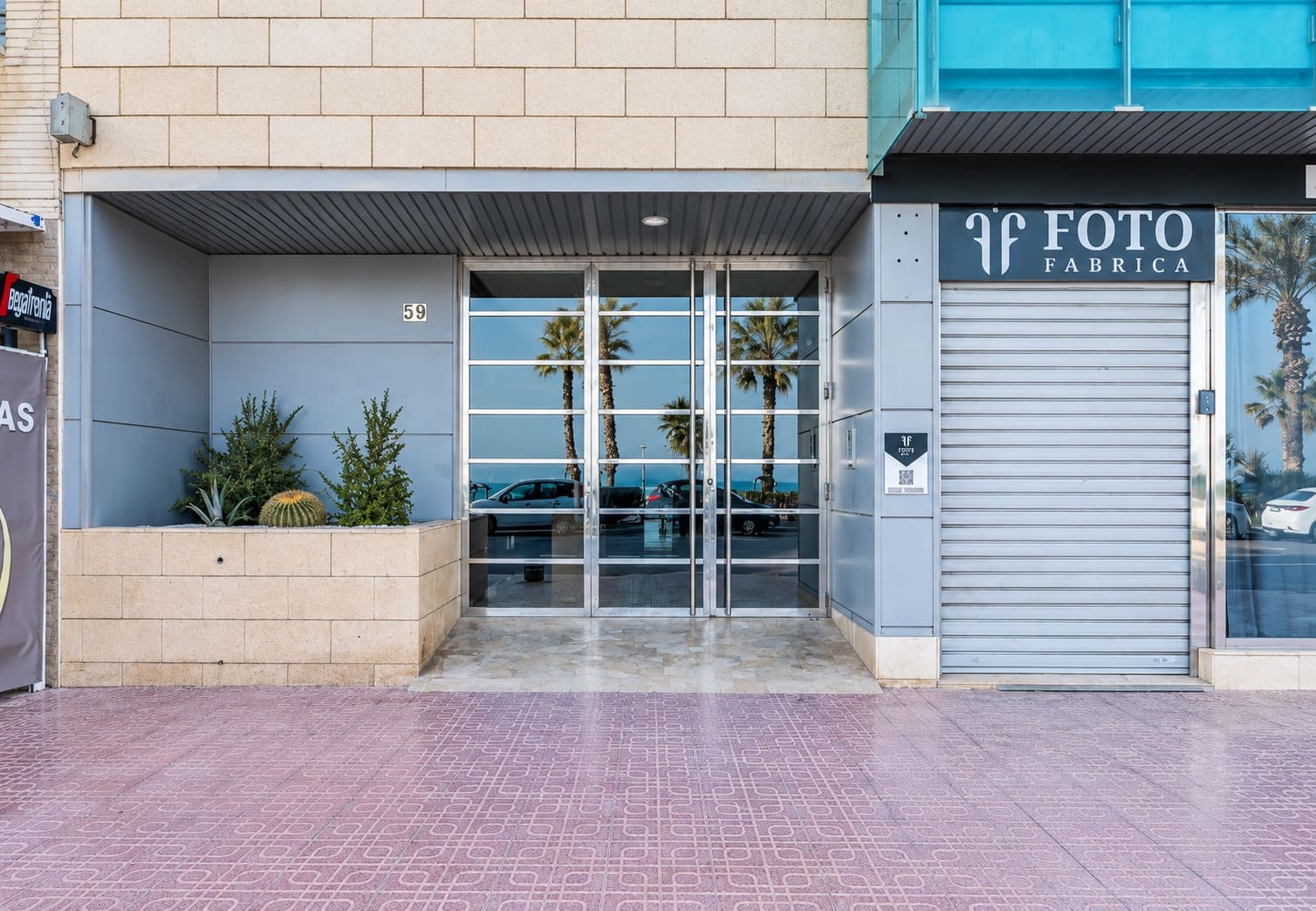 3 sypialnia Apartament na sprzedaż w Torrevieja z basenem garażem - 459 000 € (Ref: 10098443)