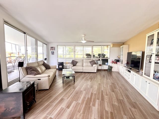 3 quarto Moradia para venda em Pinar de Campoverde, Pilar de la Horadada com garagem - 329 950 € (Ref: 10100190)