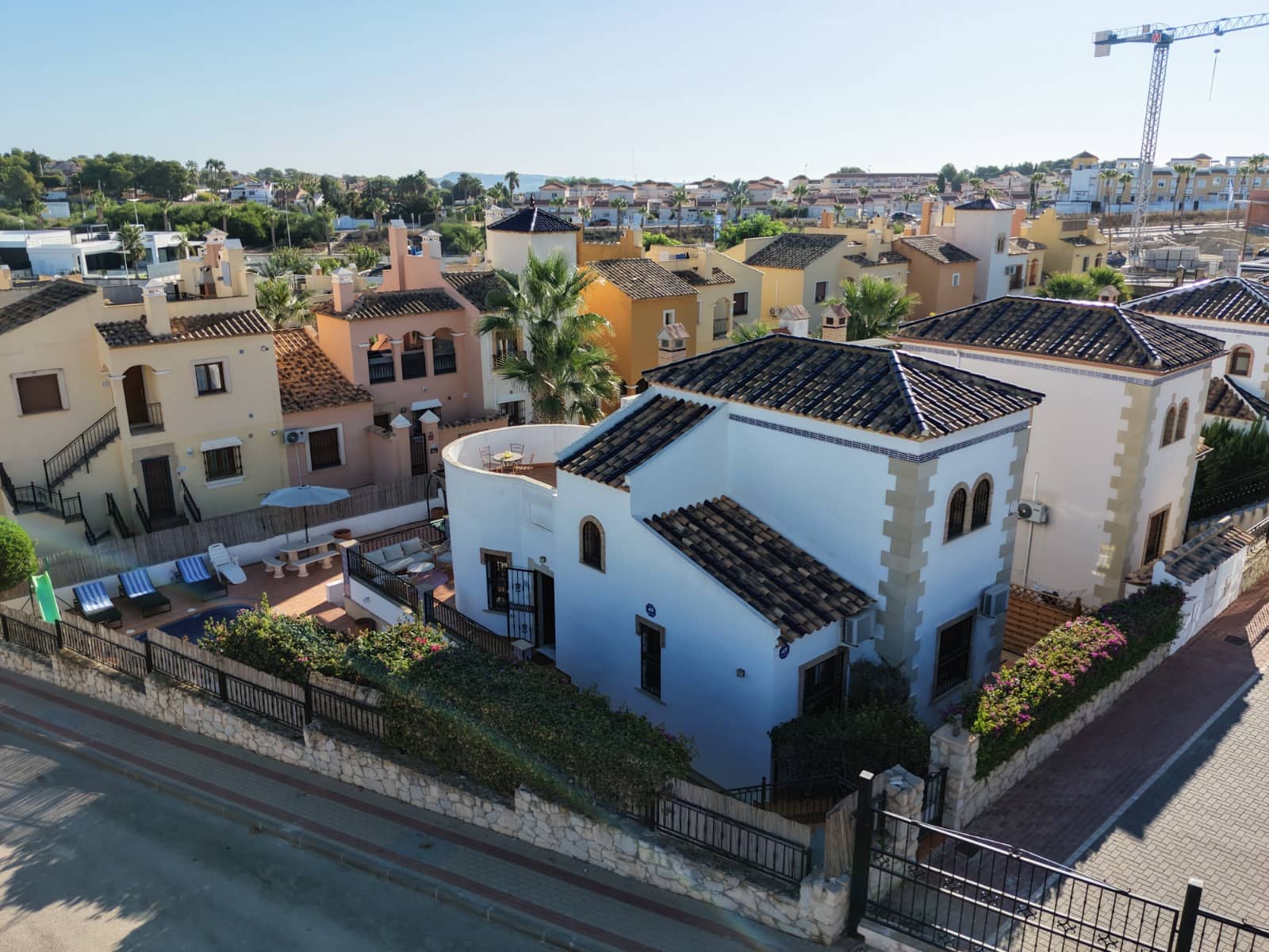 3 slaapkamer Villa te koop in Algorfa met zwembad - € 449.950 (Ref: 10102489)