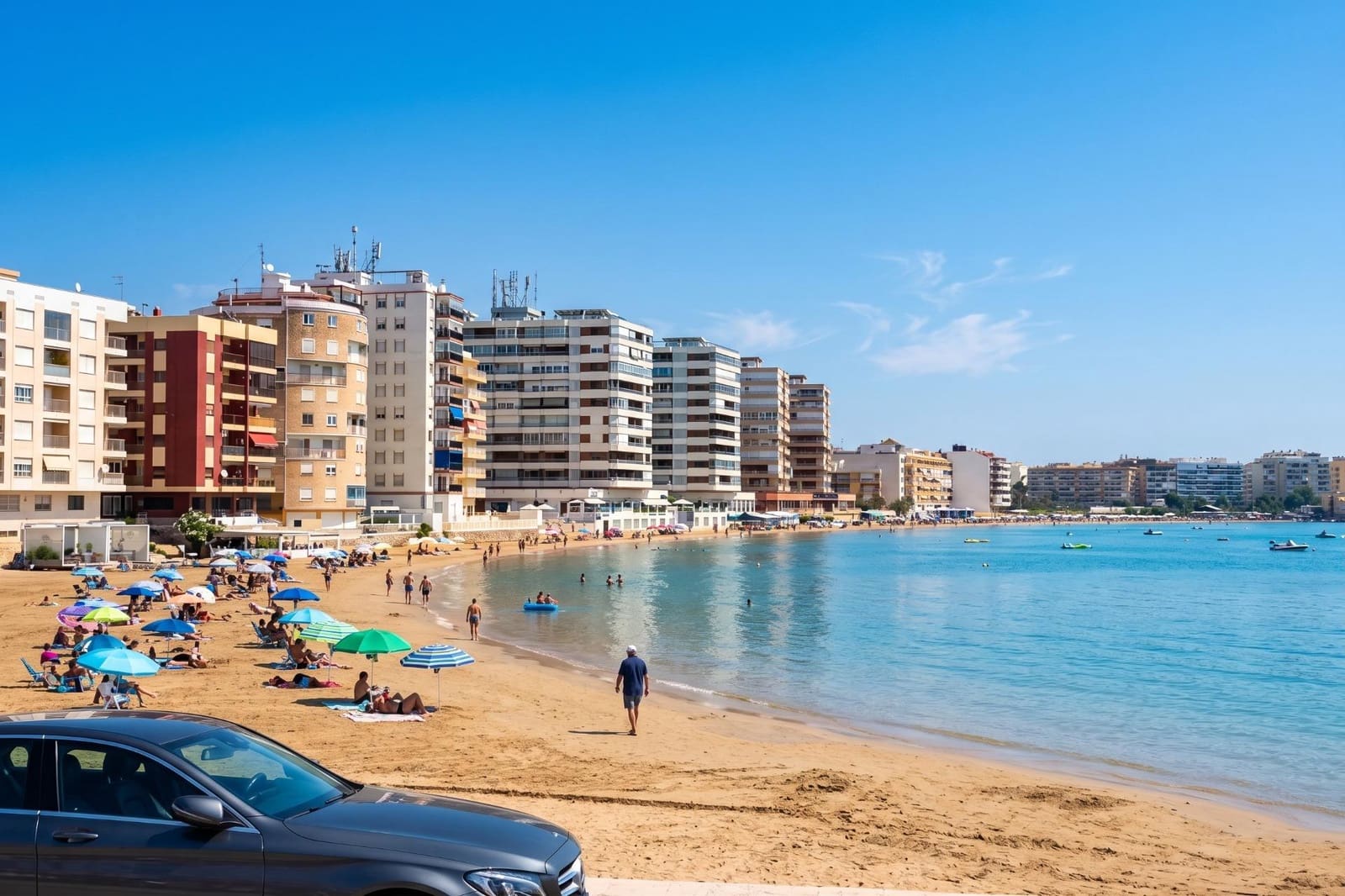2 bedroom Apartment for sale in Torrevieja with garage - € 164,900 (Ref: 10102646)