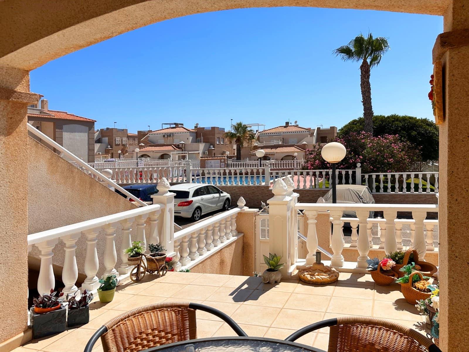 2 sypialnia Bungalow na sprzedaż w Torrevieja z basenem garażem - 179 950 € (Ref: 10102864)