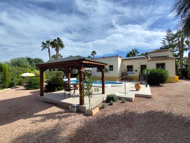 2 slaapkamer Villa te koop in Molins - Campaneta - San Bartolomé, Orihuela met zwembad garage - € 397.500 (Ref: 10175751)