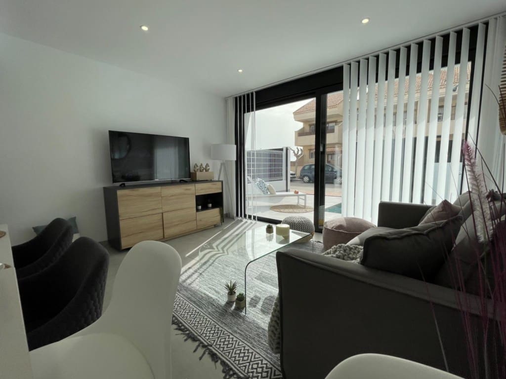 3 bedroom Villa for sale in San Javier with pool - € 350,000 (Ref: 7374460)