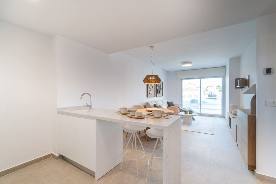 2 bedroom Apartment for sale in Orihuela Costa with pool - € 349,000 (Ref: 7374466)