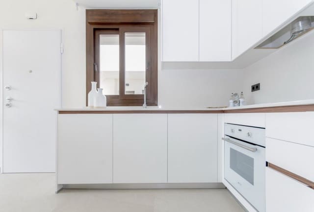 2 soveværelse Penthouse til salg i Torrevieja med swimmingpool - € 315.000 (Ref: 7374522)