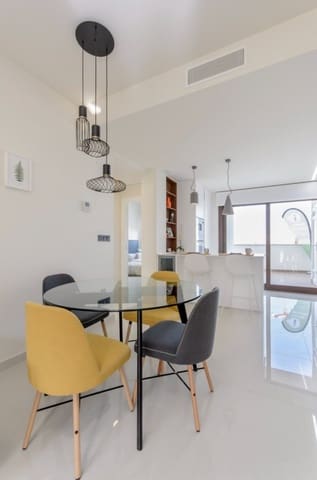 3 bedroom Apartment for sale in Torrevieja with pool - € 290,000 (Ref: 7374523)