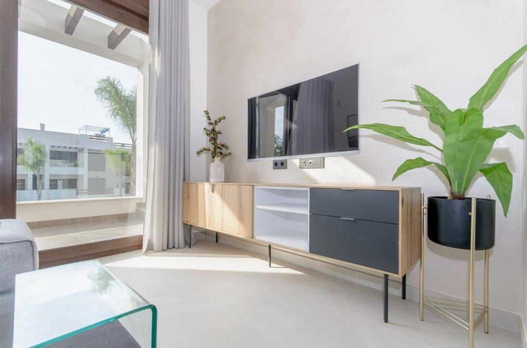 3 sypialnia Penthouse na sprzedaż w Torrevieja z basenem - 325 000 € (Ref: 7374524)