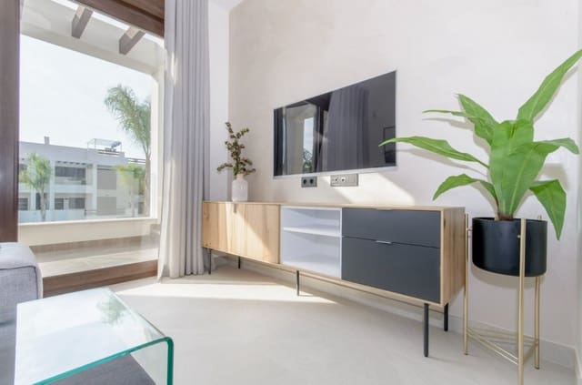 3 soveværelse Penthouse til salg i Torrevieja med swimmingpool - € 325.000 (Ref: 7374524)