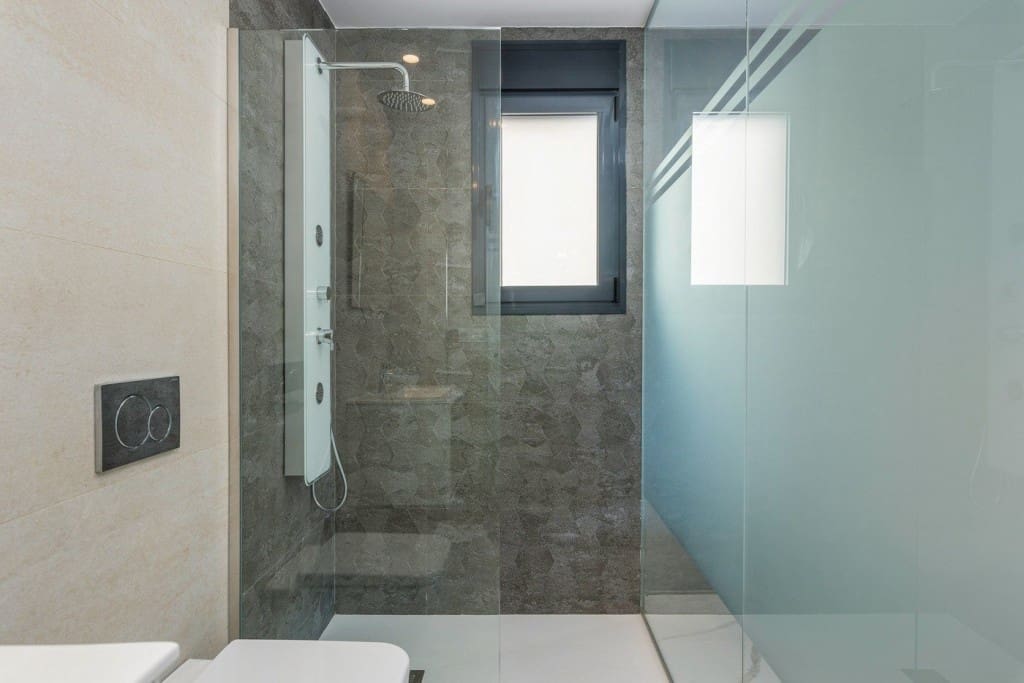 2 bedroom Penthouse for sale in San Miguel de Salinas with pool - € 415,000 (Ref: 7374532)