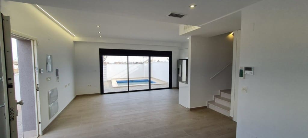 3 bedroom Villa for sale in Orihuela Costa with pool - € 449,900 (Ref: 7374553)