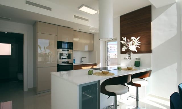 3 slaapkamer Villa te koop in Ciudad Quesada, Rojales met zwembad - € 650.000 (Ref: 7374585)