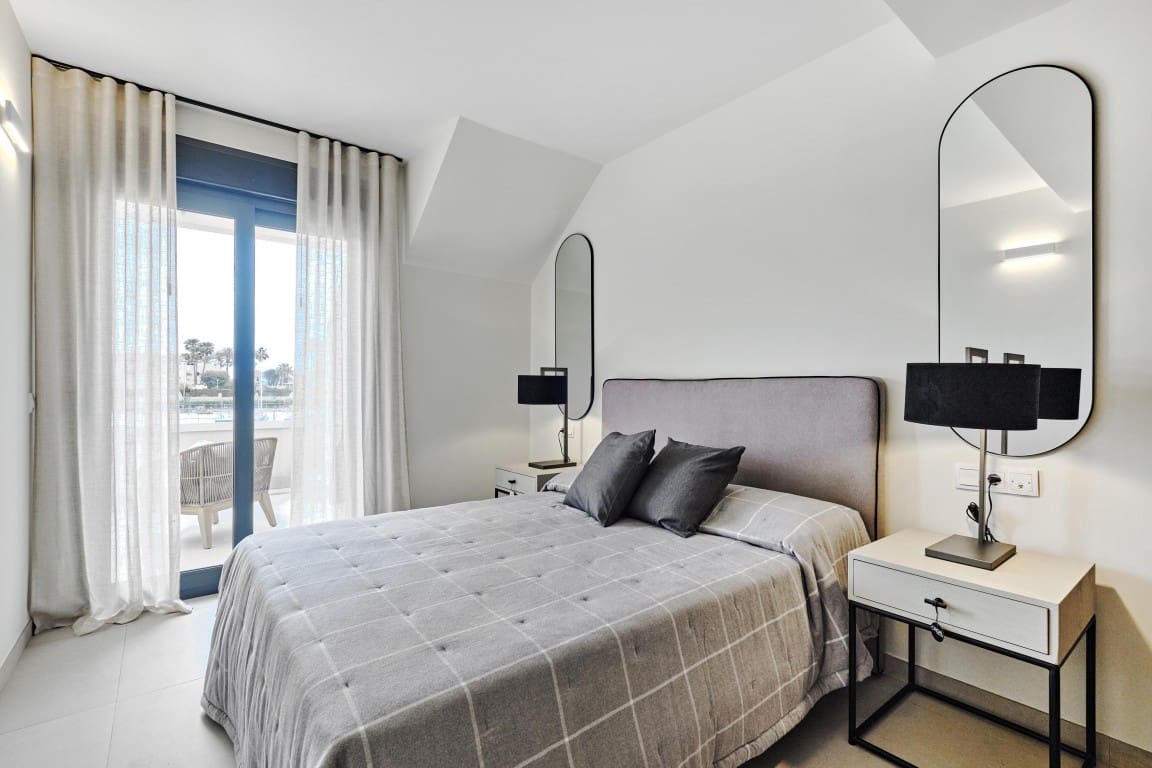 2 sovrum Takvåning till salu i Torrevieja med pool - 380 000 € (Ref: 7374591)