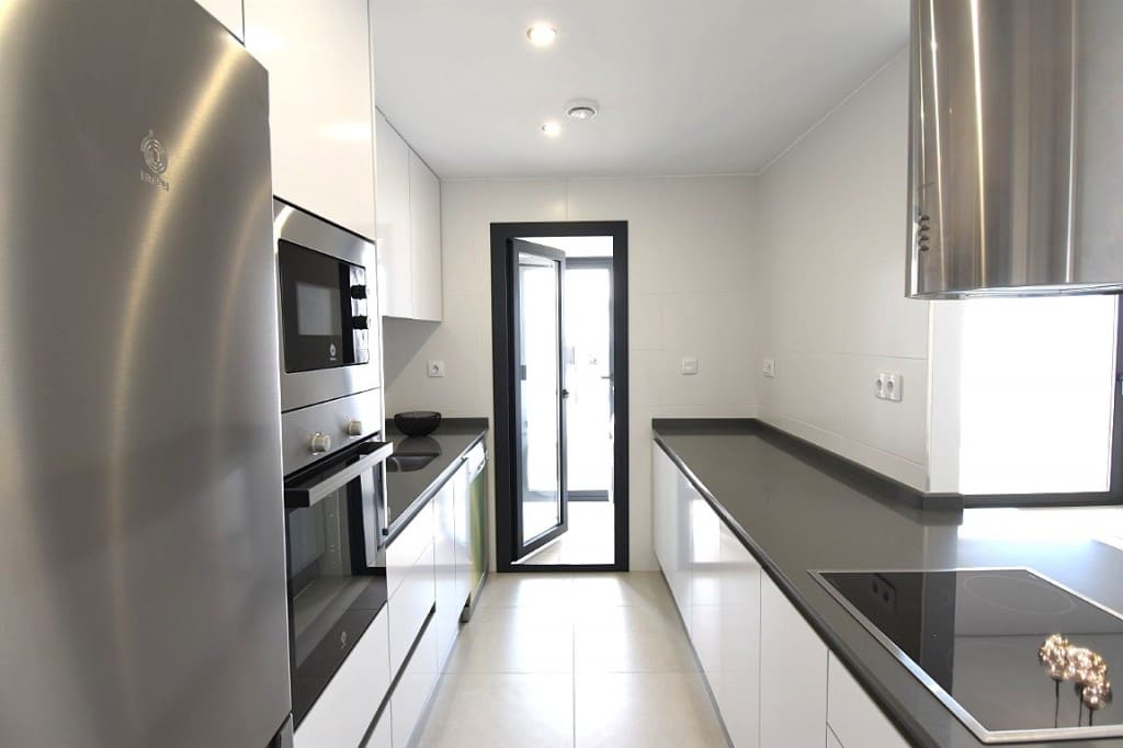 2 slaapkamer Appartement te koop in Villamartin met zwembad garage - € 287.000 (Ref: 7374651)