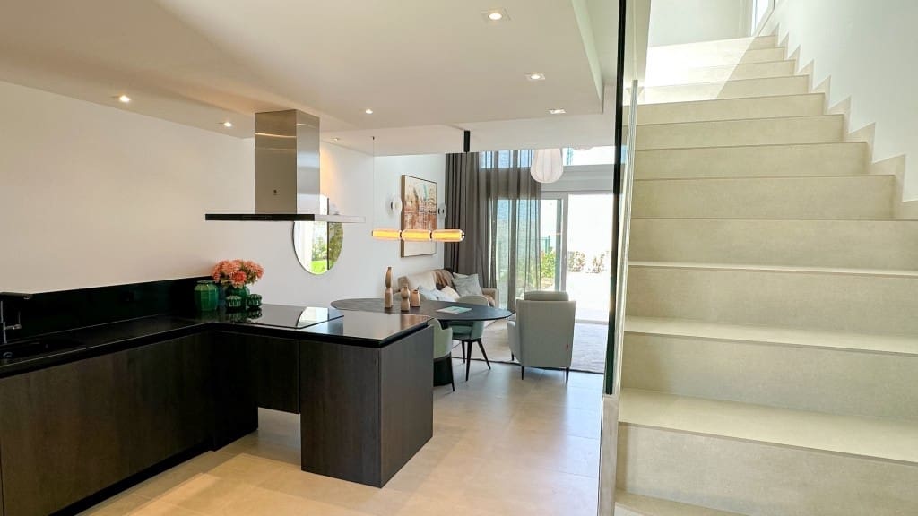 3 slaapkamer Halfvrijstaande villa te koop in Algorfa met zwembad - € 599.000 (Ref: 7374662)