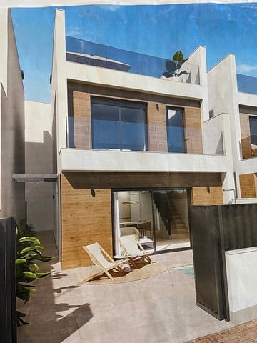 3 bedroom Townhouse for sale in San Pedro del Pinatar ciudad, San Pedro del Pinatar with pool - € 369,900 (Ref: 7374727)