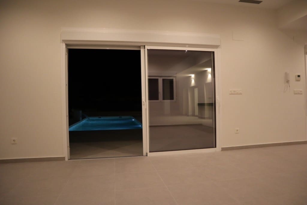 3 bedroom Villa for sale in La Romana with pool - € 360,000 (Ref: 7570248)