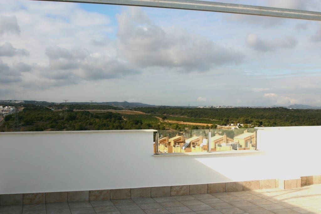 3 soverom Penthouse til salgs i Orihuela Costa med svømmebasseng - € 275 000 (Ref: 7669383)