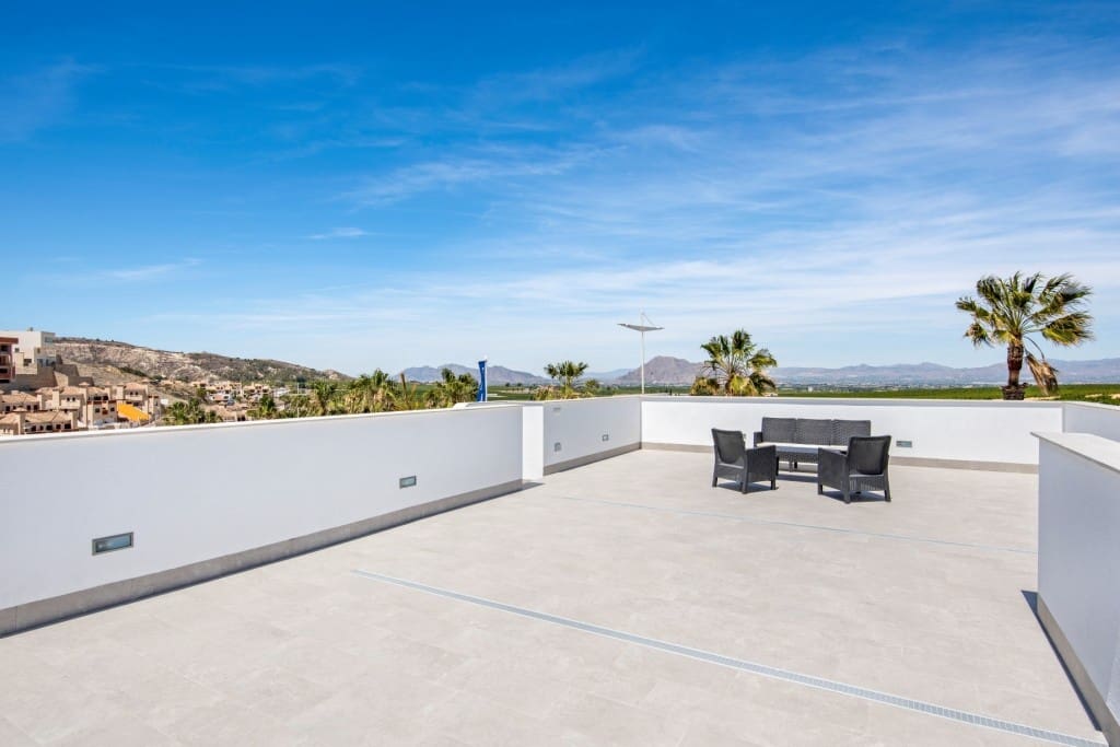 3 bedroom Villa for sale in Algorfa with pool - € 450,000 (Ref: 7786927)