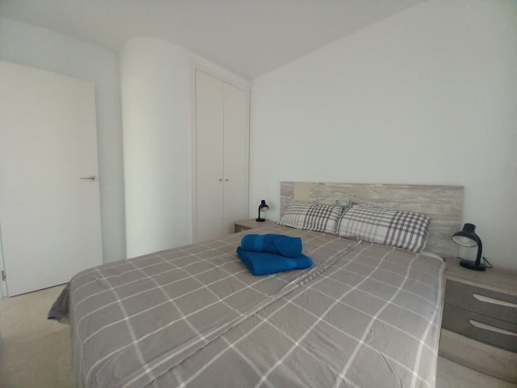 2 bedroom Apartment for sale in Dehesa de Campoamor, Orihuela with pool