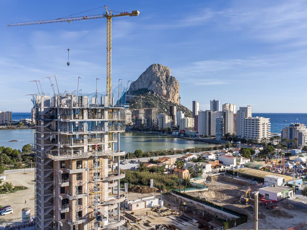3 bedroom Apartment for sale in Calpe / Calp with pool - € 625,000 (Ref: 8010278)