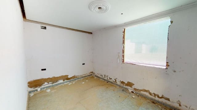 5 soveværelse Byhus til salg i Albatera med swimmingpool garage - € 340.000 (Ref: 8179148)