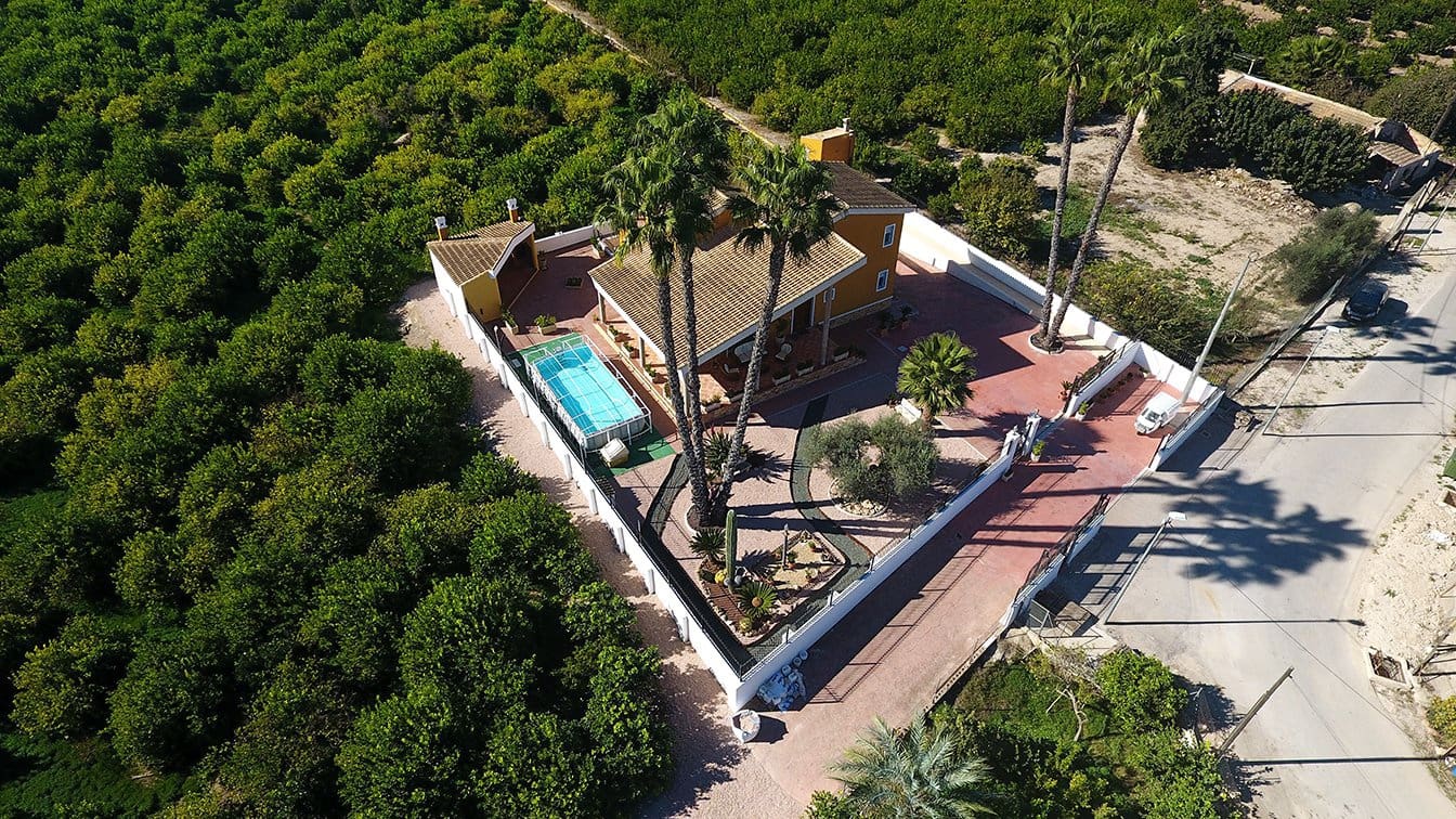 5 chambre Finca/Maison de Campagne à vendre à Orihuela avec piscine garage - 649 998 € (Ref: 8179167)